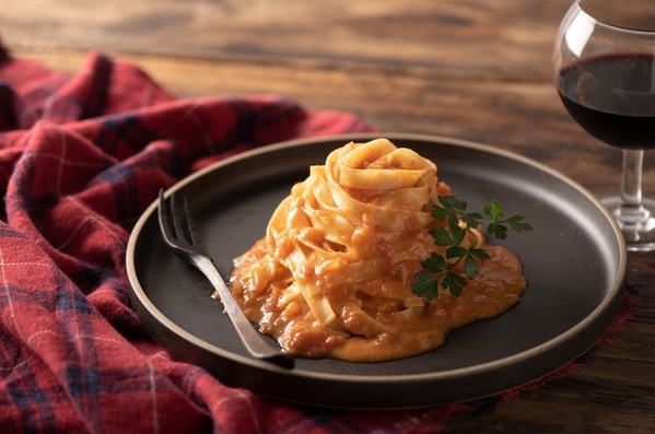 ＼”超自信作”できました！／この冬イチオシ「オマール海老香る　トマトクリームソース」新発売！【サンクゼール】