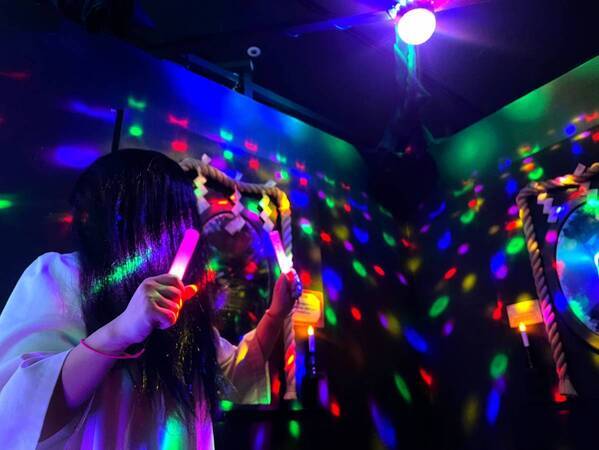 【2024年3月31日に終了が決定】 リアル脱出ゲーム×お化け屋敷『貞子 呪いのビデオからの脱出』 完売続出の怖くないVer.も開催！