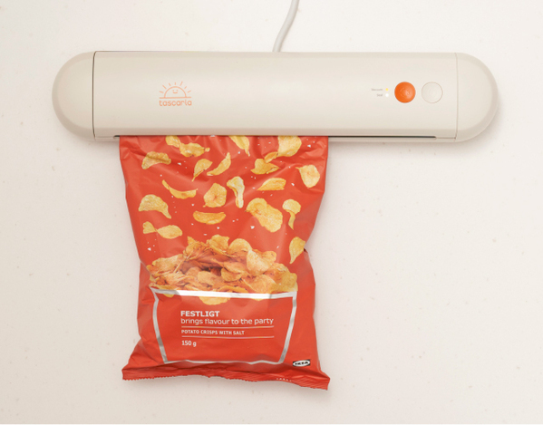 【新発売】5つの機能を1台に。簡単ワンタッチ・約30秒で、食材からお料理まで幅広く真空保存できる『tascaria 真空パック機』を5月10日（金）発売します！