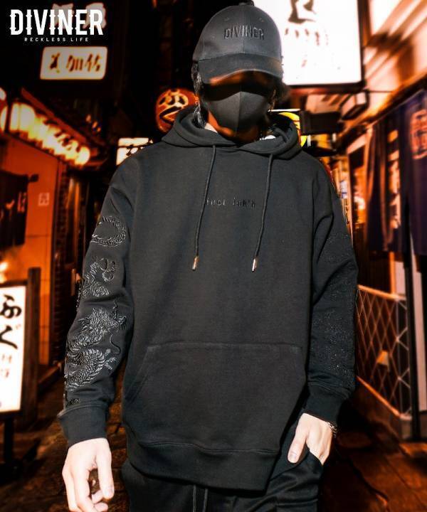 訪日外国人から話題の『DIVINER（ディバイナー）』より、AW新作アイテムが12月19日より販売開始。