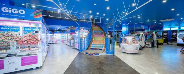 カラオケとゲームセンターがひとつに！ カラオケBanBan1階に「GiGO桑名」が出店 2024年12月21日(土) 10時グランドオープン