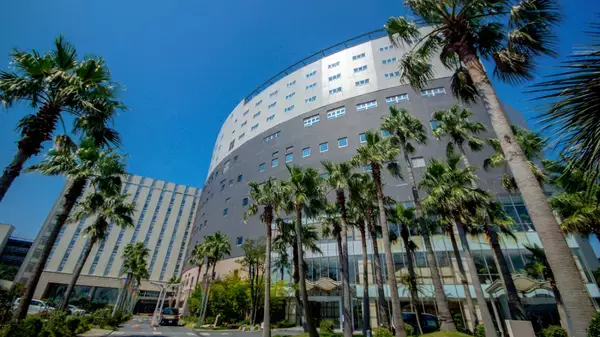 SPA＆HOTEL舞浜ユーラシア【ユーラシわんポシェット】新発売！