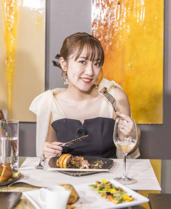 「こんなに楽しんでいいの！？」 4～6月シーズンゲスト・高橋みなみがプライベート感満載のハワイ旅堪能！ BS12「ハワイに恋して！」