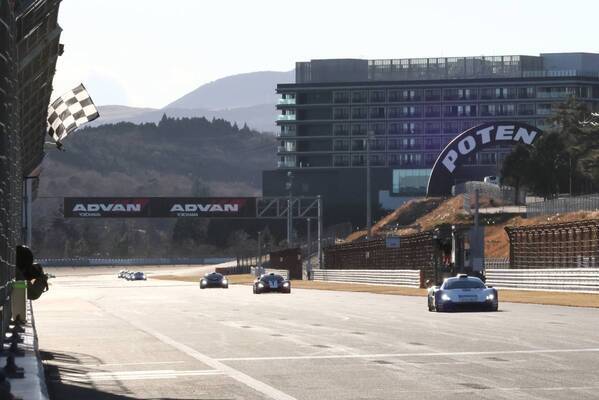 福住仁嶺が3度目のIPSチャンピオンに。 最終戦では牧野任祐とのバトルを制し全戦優勝を達成