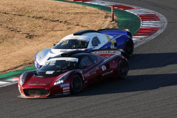 福住仁嶺が3度目のIPSチャンピオンに。 最終戦では牧野任祐とのバトルを制し全戦優勝を達成