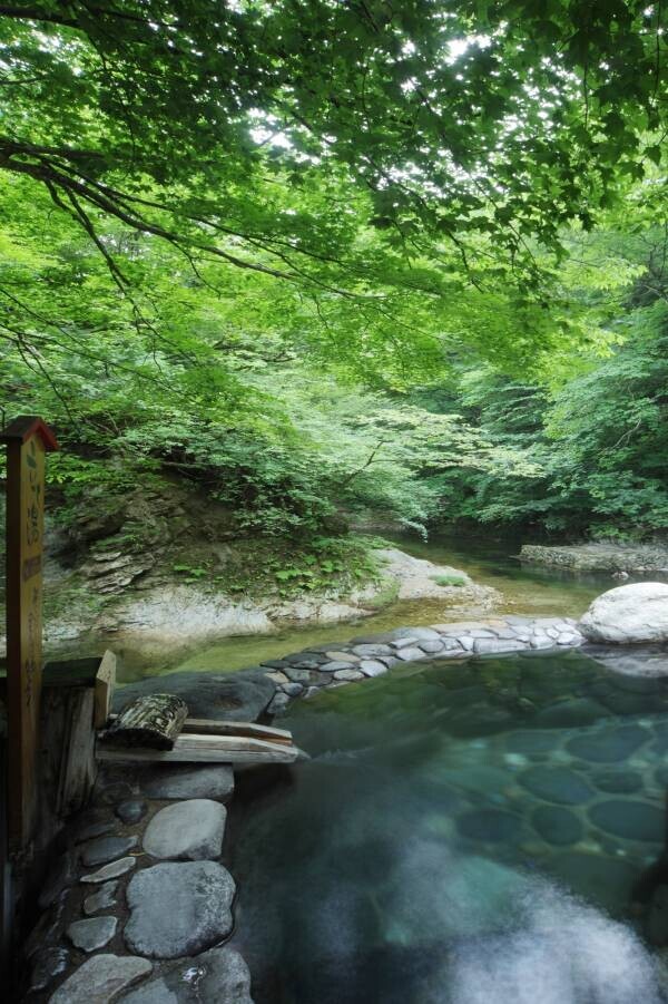 【open!】やかんの麦茶と瓶のラムネで、湯あがりの水分補給のひと休み。源流露天風呂まえ「ゆあがり Daicon茶屋」｜作並温泉ゆづくしSalon一の坊