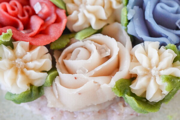 【母の日ギフト／花おはぎ】華やかで絶品！山形の和菓子屋特製『花おはぎ』を食べてみた【旅する久世福e商店】