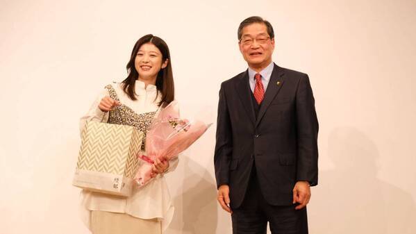 「アリスさんちの囲炉裏端」　ドラマ撮影が行われた京都府綾部市で完成披露試写会！