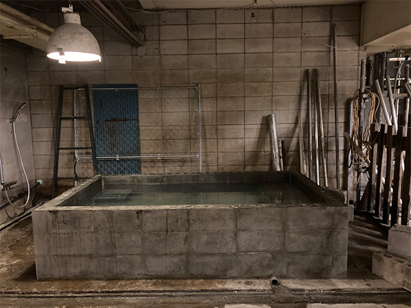 【全面水張り可能】木更津駅前スタジオ地下が全面水張り可能に