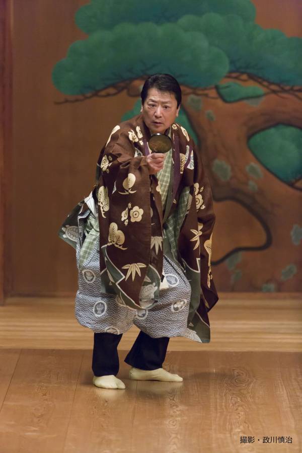 桜木町の寄席で狂言と落語を上演　野村万作と野村萬斎による「万作・萬斎の会」at横浜にぎわい座～狂言と落語による～　開催決定