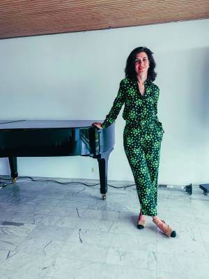 森泉さん推薦！世界的デザイナーが語る「ジェントルウーマン」のあり方とは？あなたの立ち居振る舞いや雰囲気を変えるAtoZが１冊に