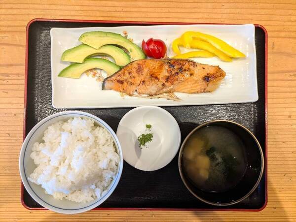 神楽坂【大学教授の美肌と美ボディ定食】「美肌ダイニング」オープン