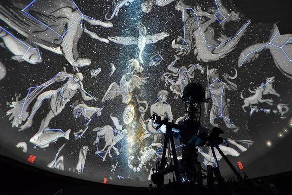 【子ども向けGW特別企画】プラネタリウム解説体験イベントを5月3日、5月4日に開催