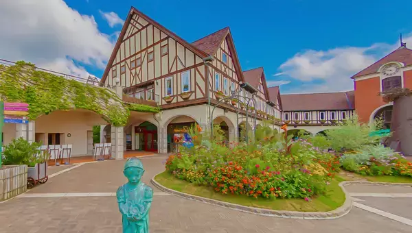 学園生活コミュニティ「キャラフレ」｜２０２３年度卒業旅行イベント『神戸・姫路・淡路島』のお知らせ