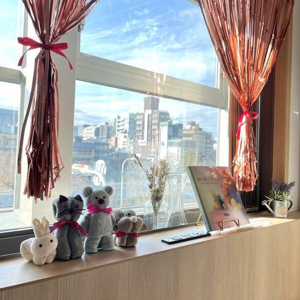 絵本×和菓子×CAFETELイベント第2弾！ 3月17日限定 「かいねこきぶん」 和菓子セット販売と 絵本をテーマにしたマグネットづくり