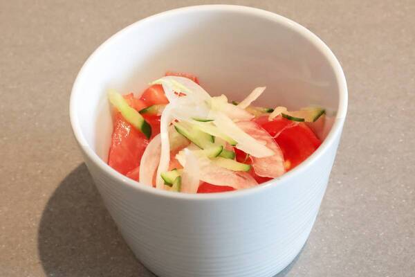 京都の夏は立ち飲みではんなり。コスパ最強の絶品おつまみと飲み放題が楽しめるセットを販売