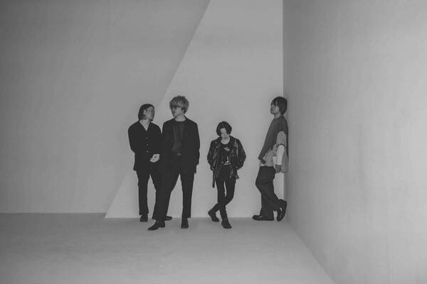 a flood of circle、15周年ツアーのゲストにthe pillows, cinema staff, 9mm Parabellum Bulletの出演が決定！