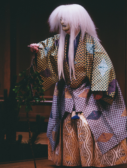 人気能楽師の味方 玄による「山姥」を片山九郎右衛門の地謡と人間国宝・宝生欣哉と共にお届け