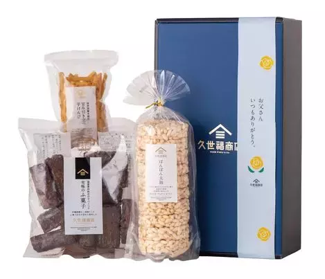 ＼父の日フェア開催／社員が本気で考えた「父の日に贈りたい・欲しいギフト」を展開！今年は久世福商店のギフトで感謝の気持ちを贈ろう【久世福商店店舗】