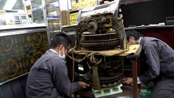 40年前に壊れたジュークボックス。再び、昭和の流行歌を聞かせてくるのか。 「船越英一郎の昭和再生ファクトリー」 2月1日（木）よる9時～BS12で放送！