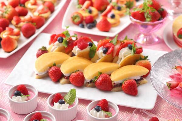 ホテル京阪 京都 グランデ レストラン「オクターヴァ」いちごビュッフェを開催します