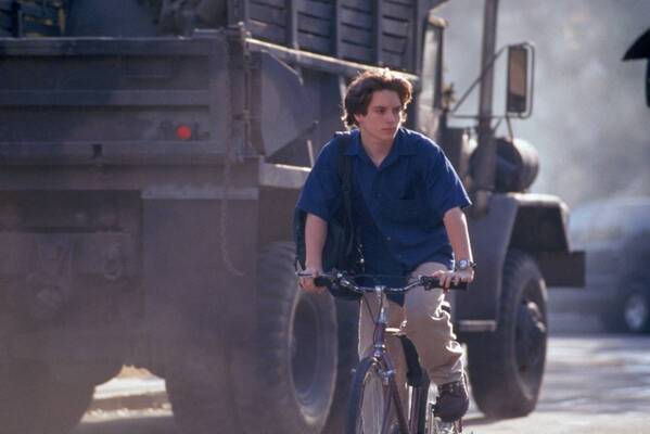 大みそかは地球滅亡！？最期の日を描いたSF大作を2夜連続で！ 「アルマゲドン」「ディープ・インパクト」 12月30日(月)、31日（火） BS12 トゥエルビ で放送