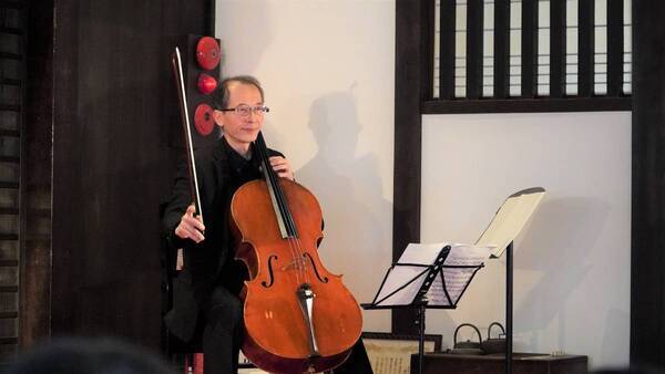 大阪国際学園 芸術文化教育センター主催『朗読劇「セロ弾きのゴーシュ」、講演』をもりぐち歴史館で開催