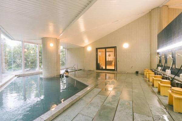 カヌーやプールも楽しめる円山川公苑まで徒歩5分！花火とジェラート券付ファミリープラン予約受付開始。城崎「温もりの宿 ひだまり」