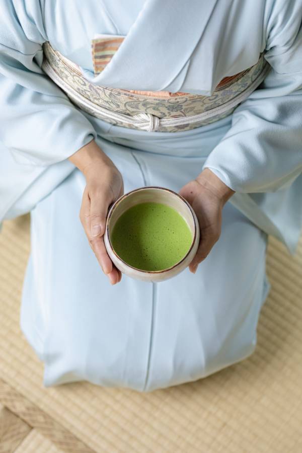 新年度の研修やチームビルディングプランに。茶の心で生活を一新できる深堀り茶道体験プランを4月15日より開始。