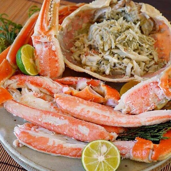 ＼12月15日(金)17時より送料無料！／旬の松葉蟹やボタンエビをお得にお取り寄せ！【旅する久世福e商店】