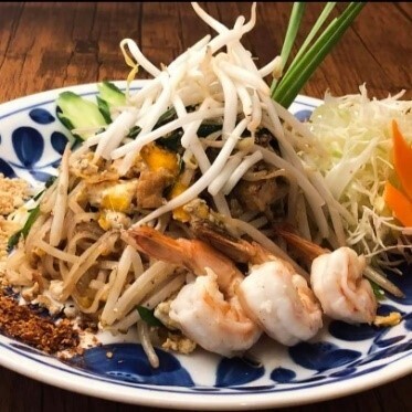 –樟葉駅前広場における実証実験– 異国のナイトマーケットを彷彿とさせるグルメや雑貨が揃う 「くずは夜市 ヨイノクチ」を今年も開催します