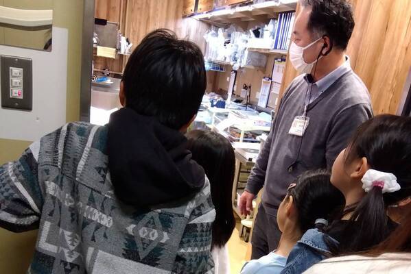 子どもたちが手書きPOPを作成！ライフ川崎塚越店でPOP作成講座を開催！