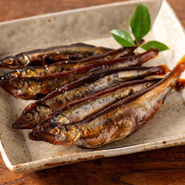 【新発売】伝統製法で炊き上げた「三河の佃煮」シリーズ5種類が待望の新発売！照りと甘みが特徴の、骨までおいしい魚惣菜【久世福商店】