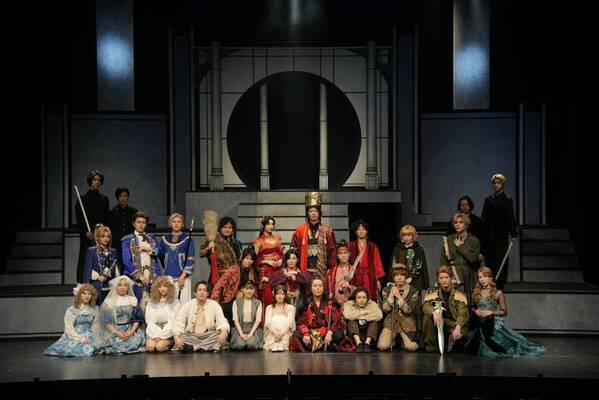 手話を織り交ぜた会話とアクションで描く ボクラ団社主催公演『OVER SMILE 2024』開幕！