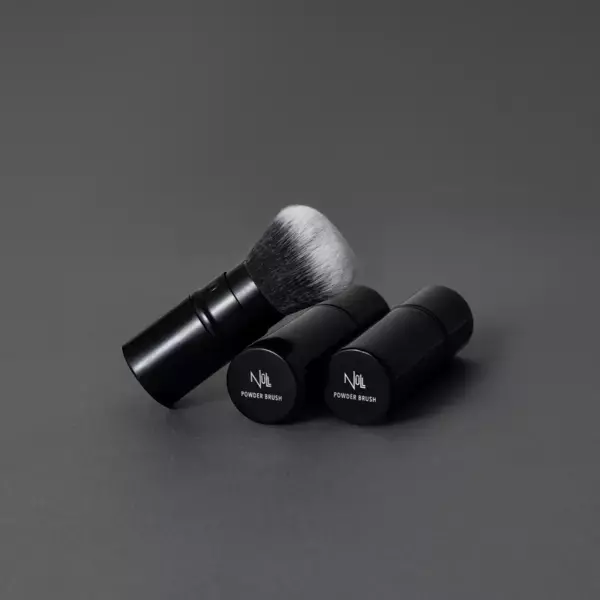柔らかな毛先が毛穴をムラなくカバー『NULL パウダーブラシ』が発売開始