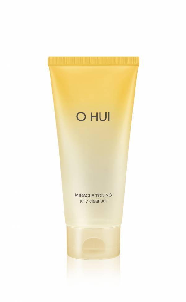 韓国のディエイジング・コスメブランド「OHUI (オフィ)」が Qoo10「メガポ」に参加！人気商品をお得な価格で販売！