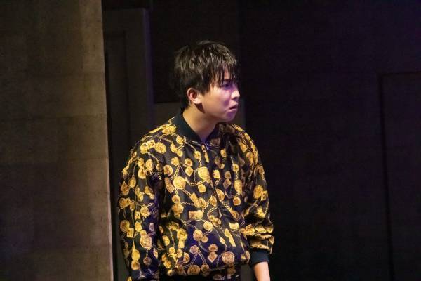 望月歩＆秋元真夏らが出演する舞台『鍵泥棒のメソッド→リブート』開幕！　「心の底から楽しめて笑えて、元気が出る舞台」