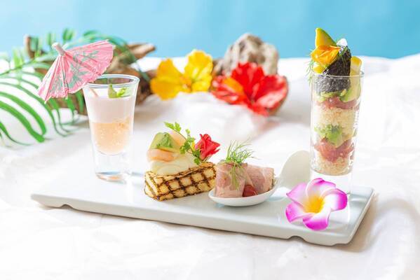 ホテル京阪 京橋 グランデ 「アフタヌーンティー～夏のバカンス気分～」を開催