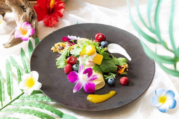 ホテル京阪 京橋 グランデ 「アフタヌーンティー～夏のバカンス気分～」を開催