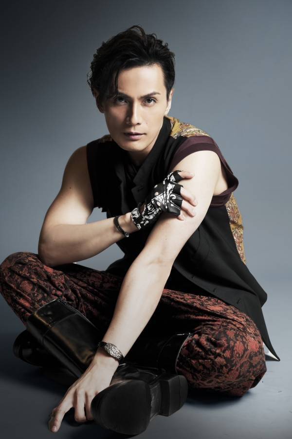 加藤和樹、全国8ヶ所12公演ライブツアーが開幕！約5年ぶりとなる声出し解禁！