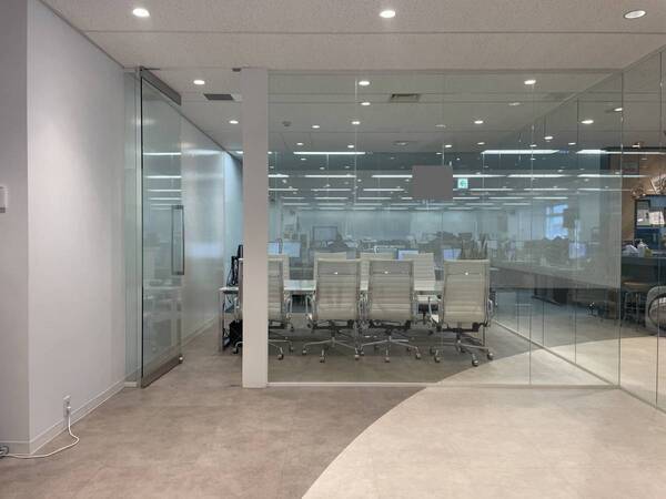 【「オフィスのあり方見直し」に突入していると不動産屋が考える理由】渋谷区の200坪の居抜きオフィスの入居者を募集開始！