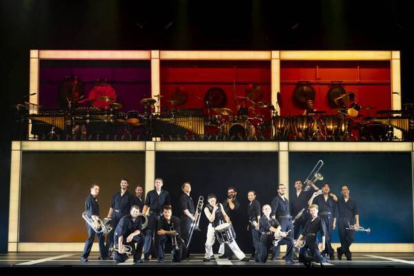 『blast ブラスト！』東京公演が開幕！マーチングバンドの迫力ある演奏とダンスで魅せる圧巻のステージ