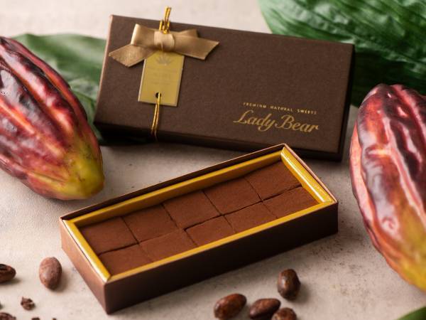 国内コンテスト優勝チョコレート「ショコラクインビー」が2024年バレンタインver.にリニューアル！はちみつ×果実×カカオの魅力に酔いしれる一箱【パティスリーQBG／レディベア】