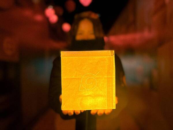 大晦日の夜、「NARUTO＆BORUTO 忍里」が真っ赤に輝く！ 『NARUTO＆BORUTO 忍里×提灯イルミネーション2024 in淡路島』 大晦日限定「NARUTOと年越しスペシャルフォトスポット」