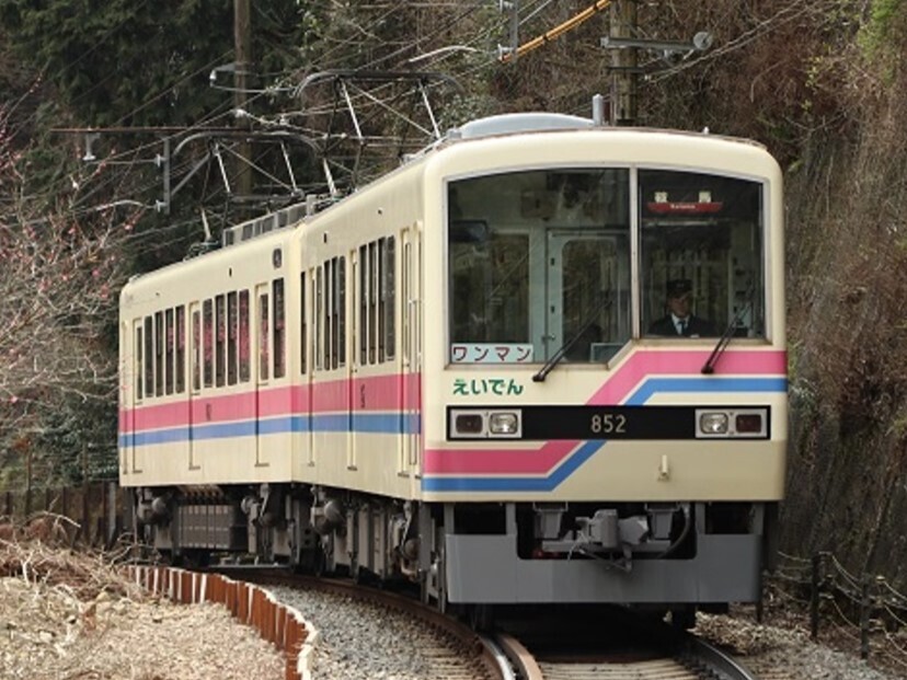 ～ 秋の夜空を彩る紅葉のライトアップ ～ 「もみじのトンネル」・二ノ瀬駅・貴船口駅の紅葉ライトアップ期間を延長します