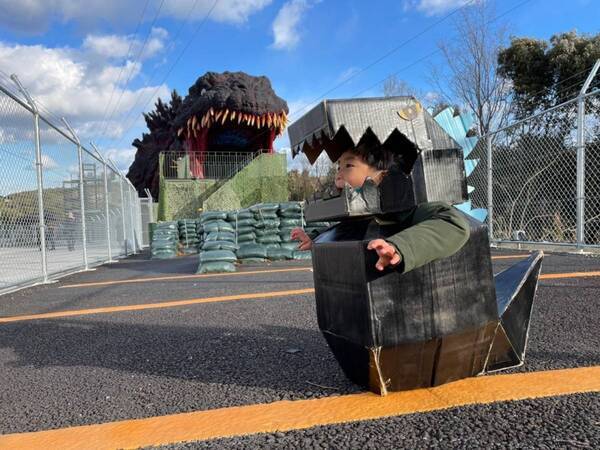 兵庫県立淡路島アニメパーク「ニジゲンノモリ」に新たなお土産ショップが登場 ニジゲンノモリ「E駐車場インフォメーションショップ」