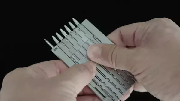 ぐるナイで話題のHANCEPT ZERO、Makuakeでゴールド、ダークシルバーの限定発売開始！