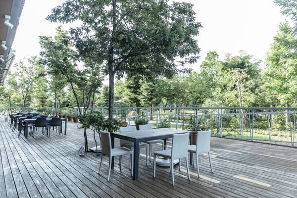 【ロッジ舞洲】１日4組だけのプレミアムBBQと極上の宿泊体験！大阪ベイエリアのホテル・ロッジ舞洲が7月4日から極上宿泊プランの提供スタート！