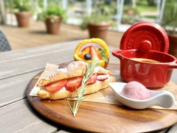 【ロッジ舞洲】１日4組だけのプレミアムBBQと極上の宿泊体験！大阪ベイエリアのホテル・ロッジ舞洲が7月4日から極上宿泊プランの提供スタート！