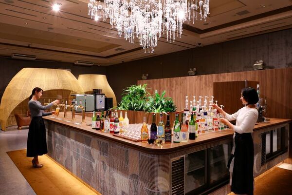 【大江戸温泉物語】が手掛けるオールインクルーシブの温泉リゾートホテルで 春のリゾートバイキングがスタート！